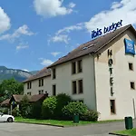 Ibis Budget Grenoble 2*