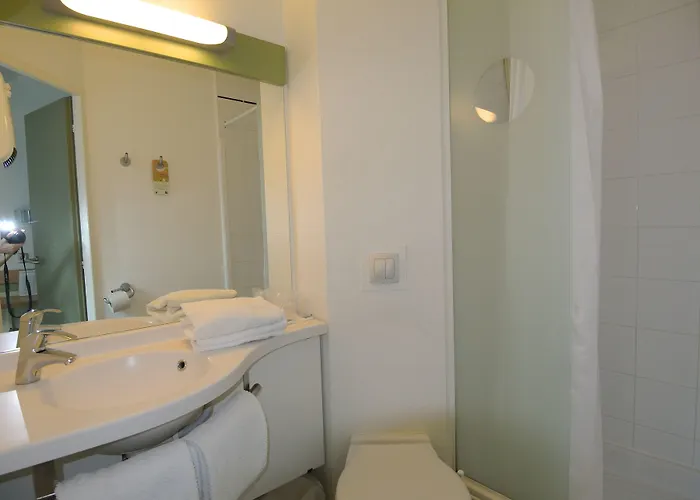 Ibis Budget Grenoble 호텔 보레프