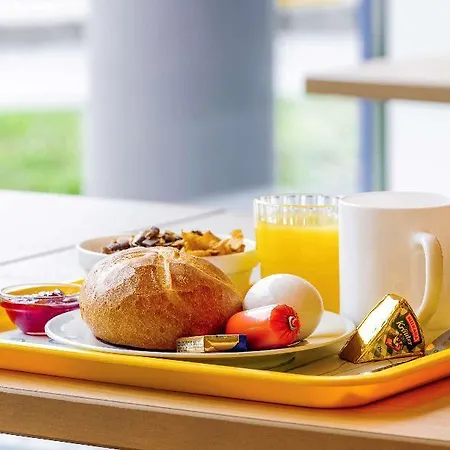 Hotel Ibis Budget Grenoble 2*