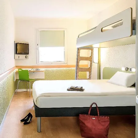Ibis Budget Grenoble Hotel 2*